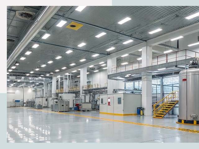 Освещение ангаров в Бугуруслане от 611 руб. - Эффективные решения